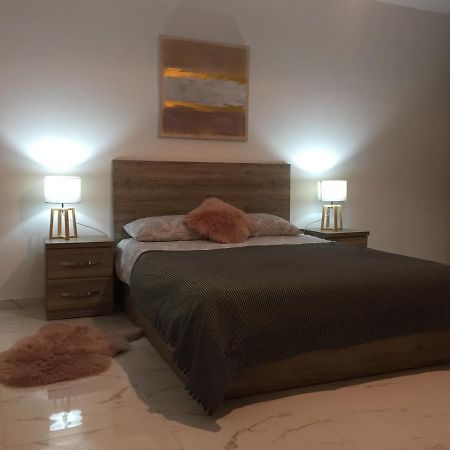 Bugibba Sunrise View Modern Apartment 세인트폴스베이 외부 사진